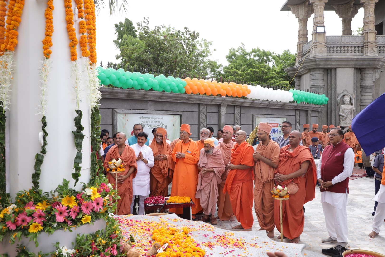 indian-national-flag-hoisting-ceremony-gokuldham